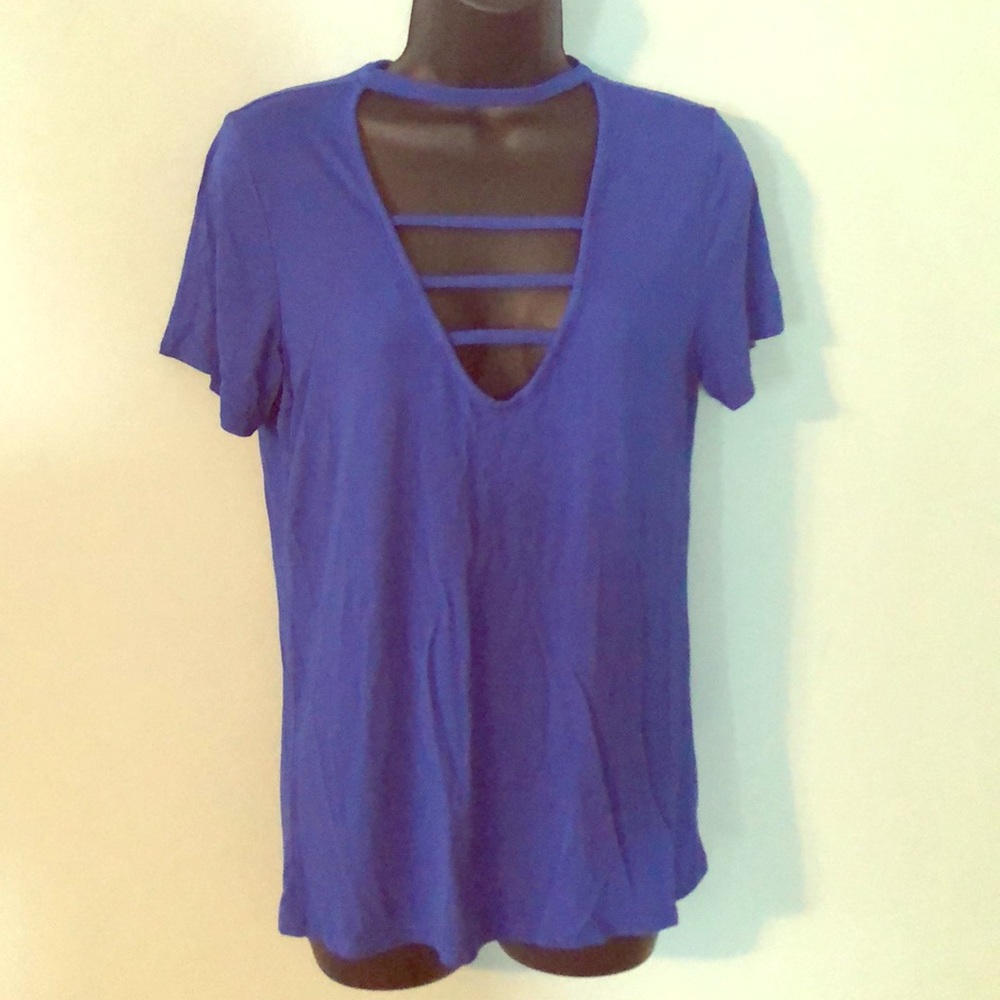 Last chance! Choker / cutout top